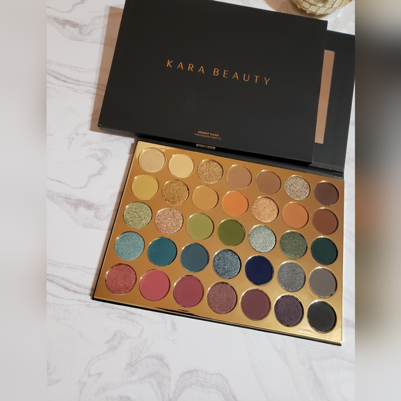 Kara Beauty Desert Oasis 35 Color Eyeshadow Palette Pro Shadow Palette - Picture 3 of 3